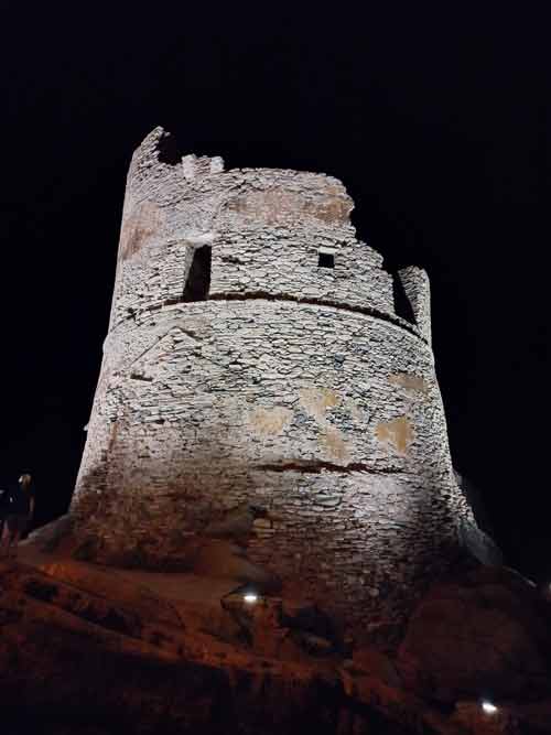 Tour génoise d'Erbalunga illuminée de nuit, Cap Corse